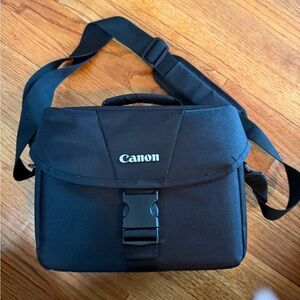 Canon Black Messenger Bag
